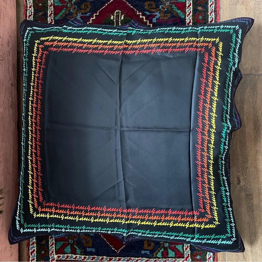 Gucci Silk Square Scarf - Picture 4 of 10